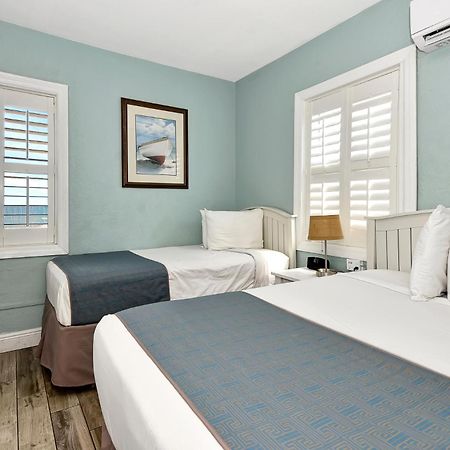 Shoreline Suites & Cabana Cottages - Beachfront 데이토나 비치 외부 사진