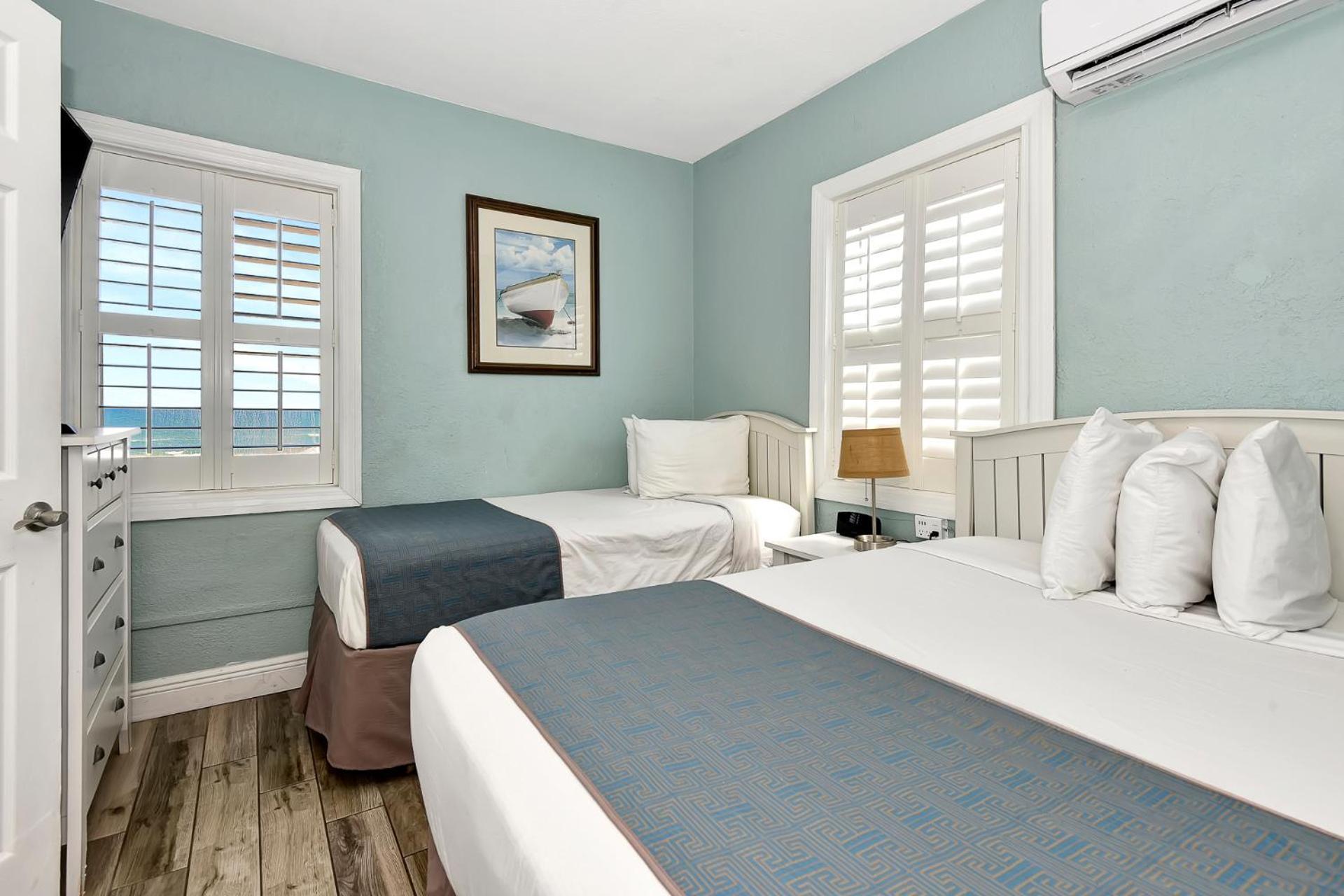 Shoreline Suites & Cabana Cottages - Beachfront 데이토나 비치 외부 사진